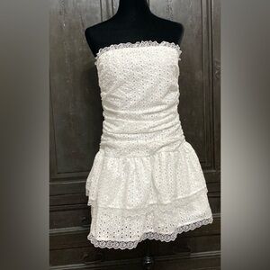 White Eyelet sleeveless dress - Size Medium